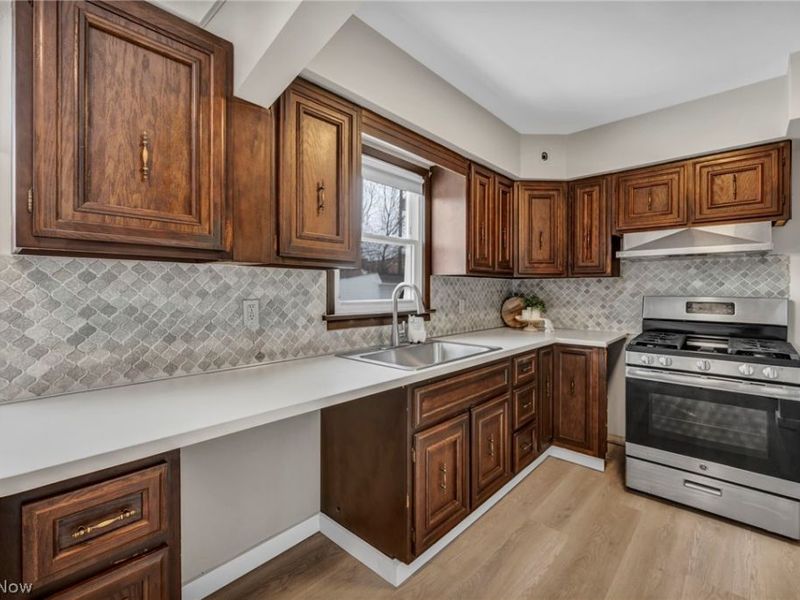 21601 Gardenview Drive, Maple Heights, OH 44137 Photo 10