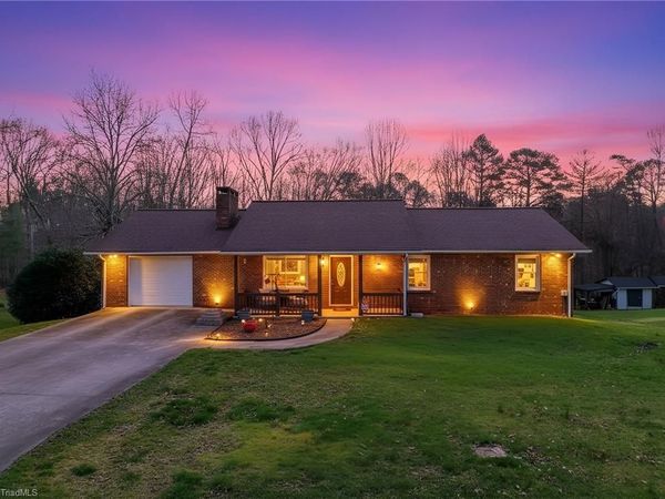 544 Three Oaks Drive, Hays, NC 28635