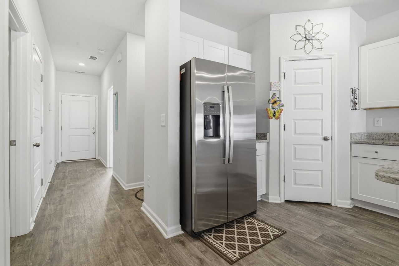 588 Harrison Mill St.  Photo 13