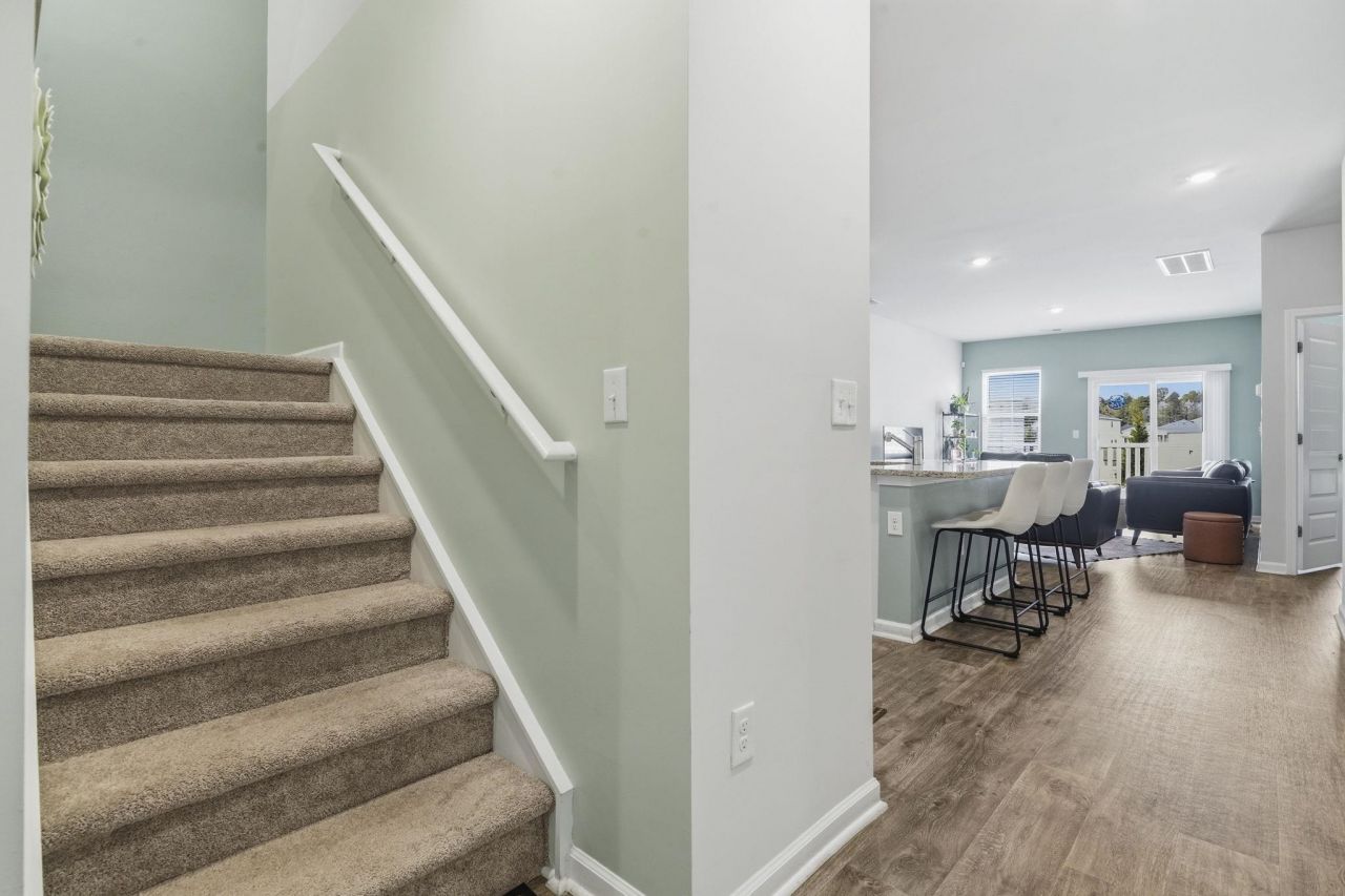 588 Harrison Mill St.  Photo 30