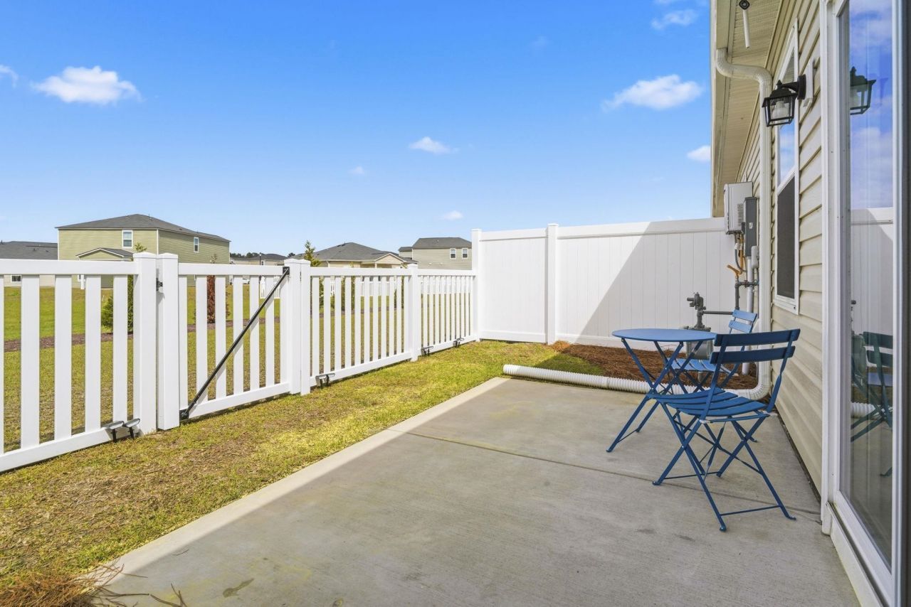 588 Harrison Mill St.  Photo 36