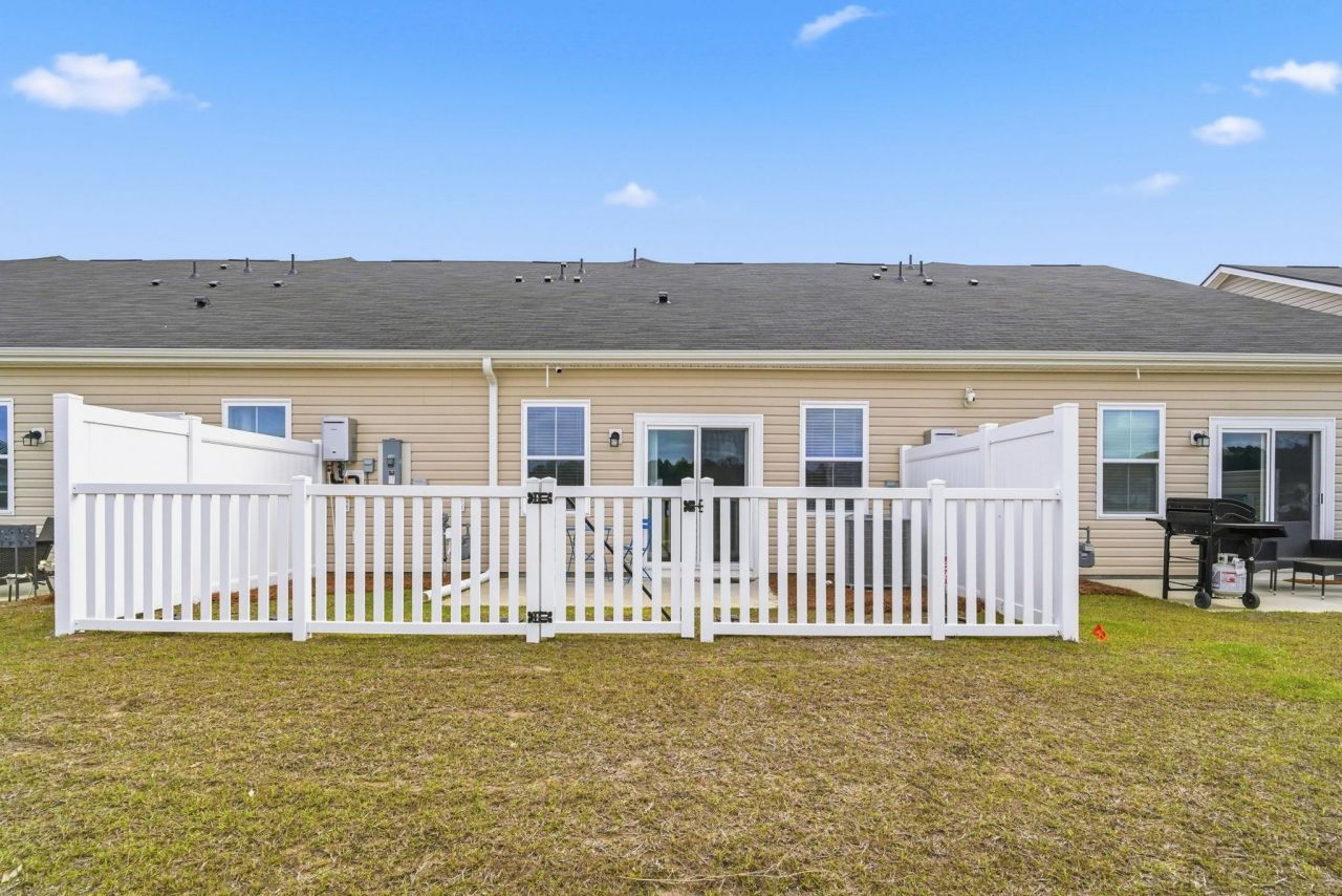 588 Harrison Mill St.  Photo 39