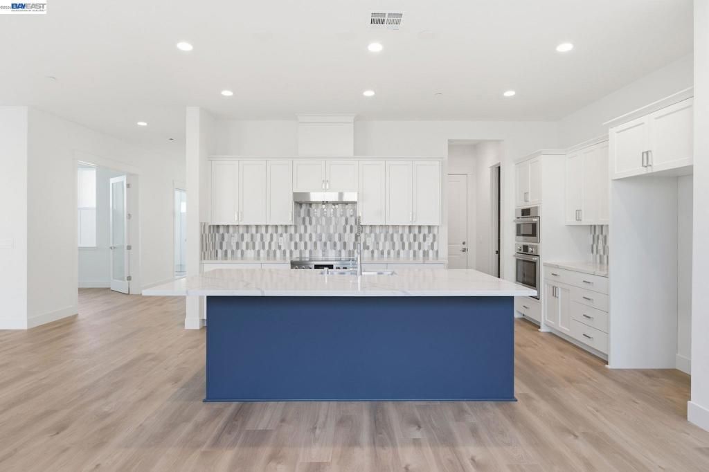 1935 Ingalls Way, Dublin, CA 94568 Main Photo