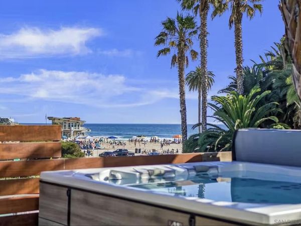 225 4th Street, Encinitas, CA 92024