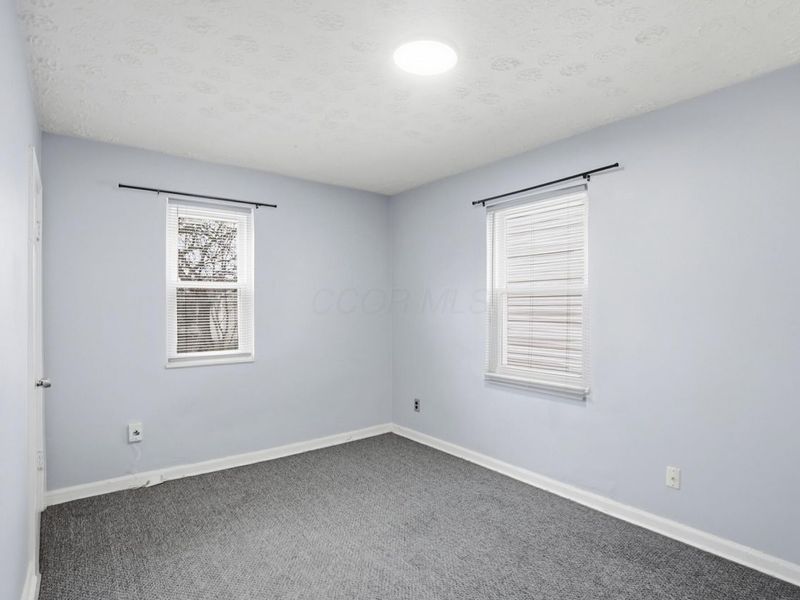 906 E 18th Avenue, Columbus, OH 43211 Photo 17