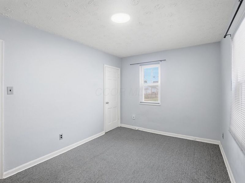 906 E 18th Avenue, Columbus, OH 43211 Photo 18