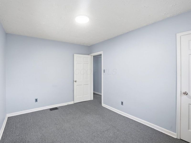 906 E 18th Avenue, Columbus, OH 43211 Photo 19