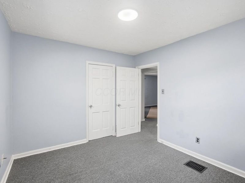 906 E 18th Avenue, Columbus, OH 43211 Photo 24