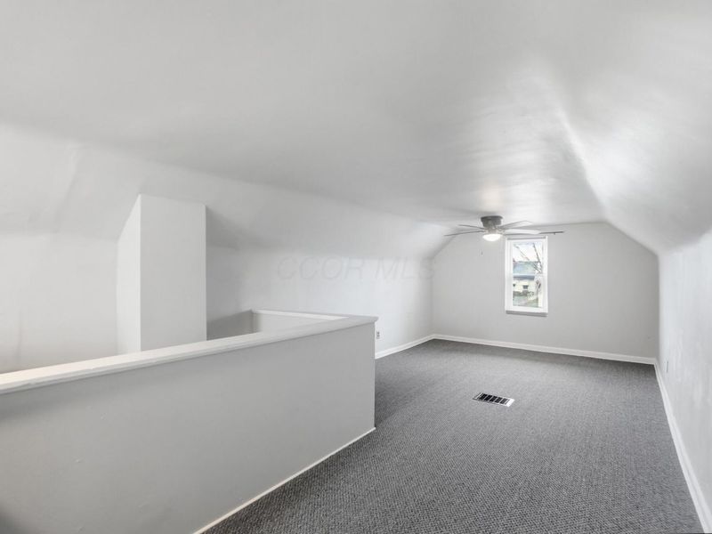 906 E 18th Avenue, Columbus, OH 43211 Photo 29