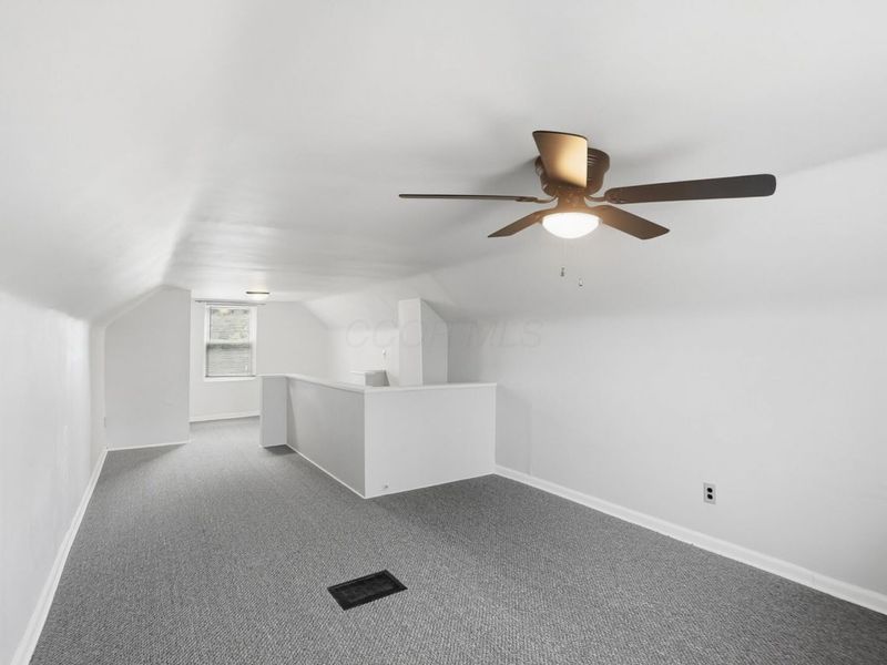 906 E 18th Avenue, Columbus, OH 43211 Photo 31