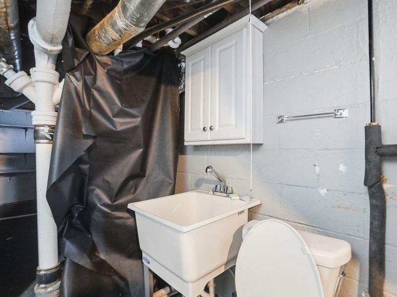 906 E 18th Avenue, Columbus, OH 43211 Photo 37