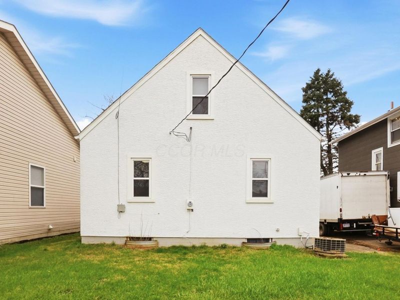 906 E 18th Avenue, Columbus, OH 43211 Photo 38