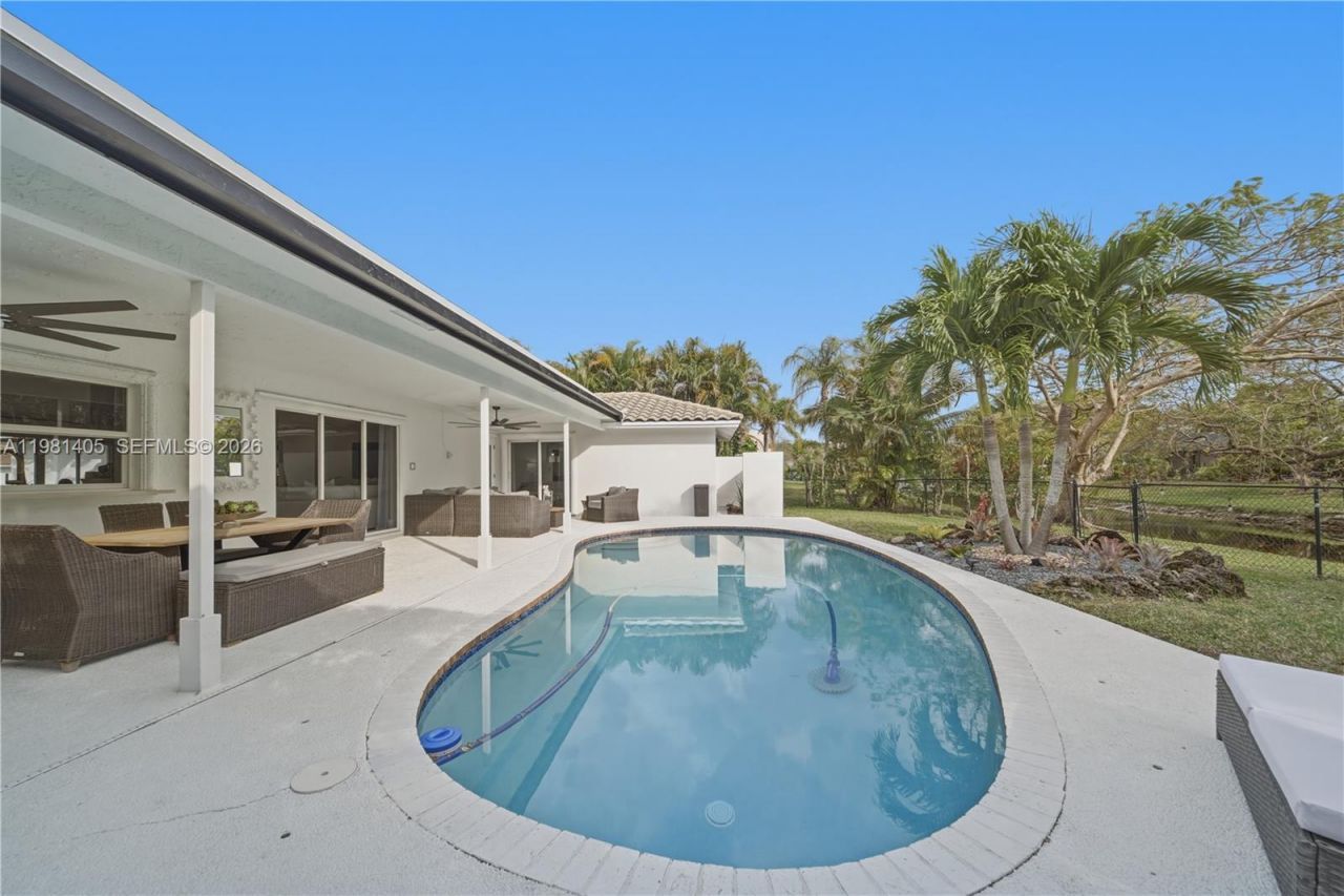 11408 NW 20th Dr , Coral Springs, FL 33071 Photo