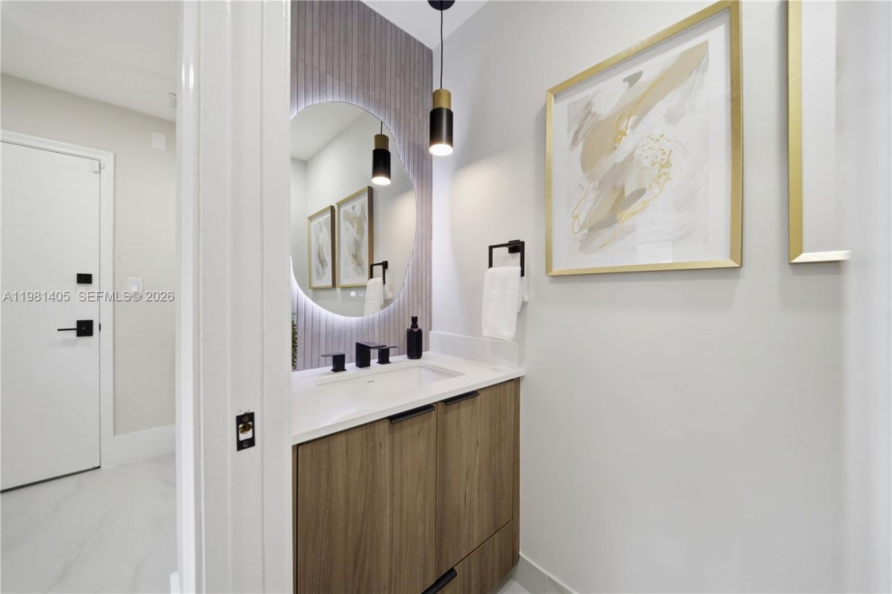 11408 NW 20th Dr , Coral Springs, FL 33071 Photo