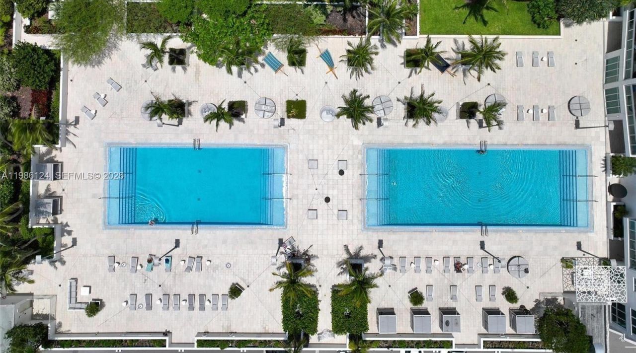 950 Brickell Bay Dr , Unit 1508, Miami, FL 33131 Photo