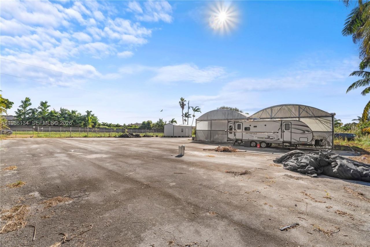 31500 SW 207th Ave , Homestead, FL 33030 Photo