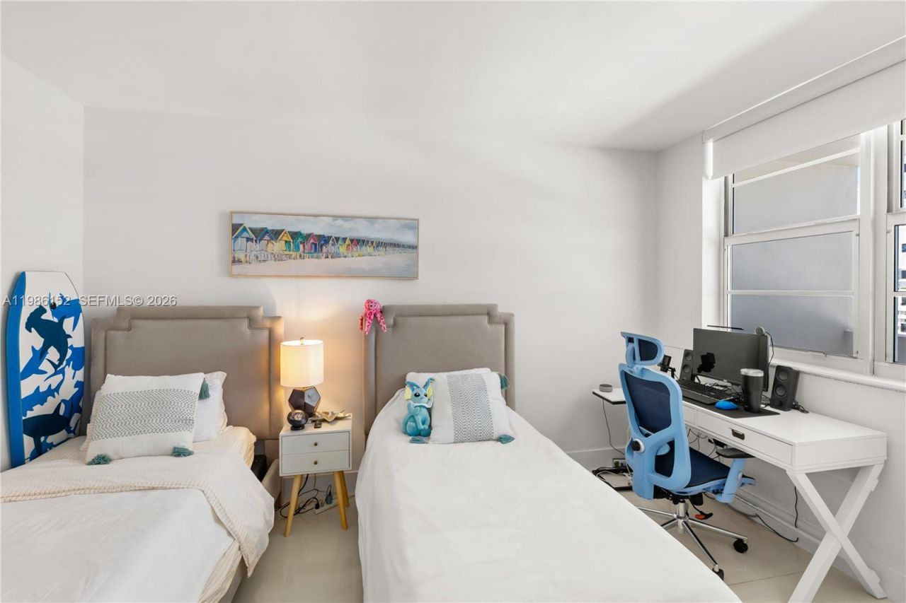 5825 Collins Ave , Unit 10E, Miami Beach, FL 33140 Photo