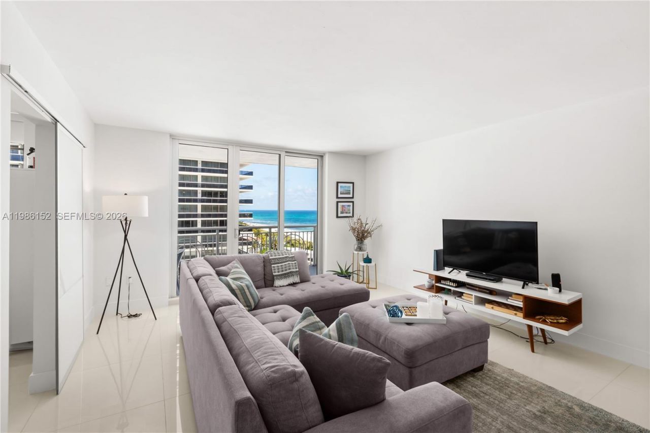 5825 Collins Ave , Unit 10E, Miami Beach, FL 33140 Photo