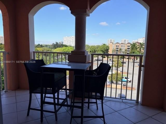 19501 E Country Club Dr, Unit 9601, Aventura, FL 33180 Photo