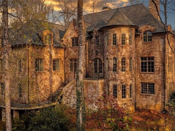 115 Mount Paran Ridge, Atlanta, GA 30327