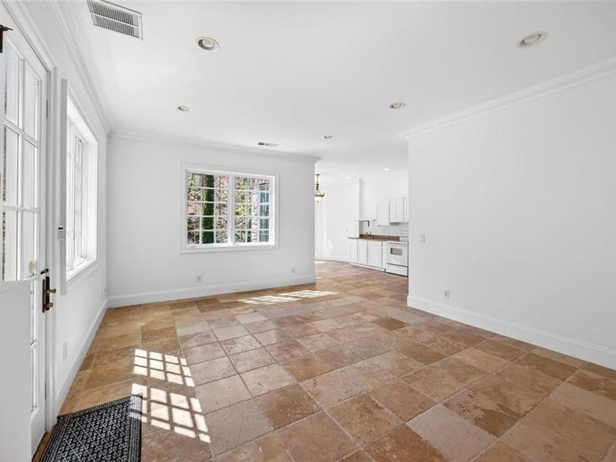 Property Image 81