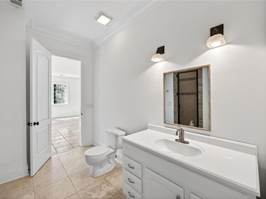 Property Image 82