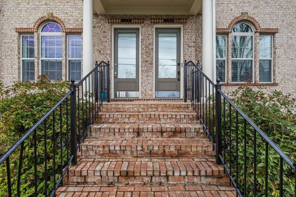 307 Alderwood Lane, Sandy Springs, GA 30328 Main Photo