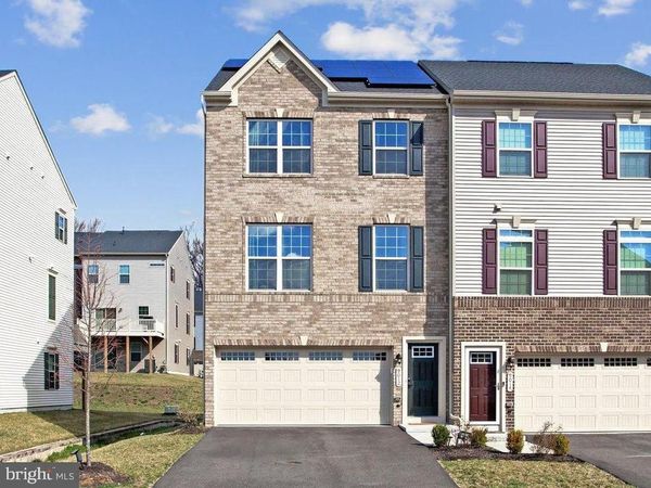 9012 WALLER TREE WAY, UPPER MARLBORO, MD 20772