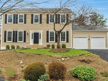 38 BLOSSOM WOOD COURT, STAFFORD, VA 22554