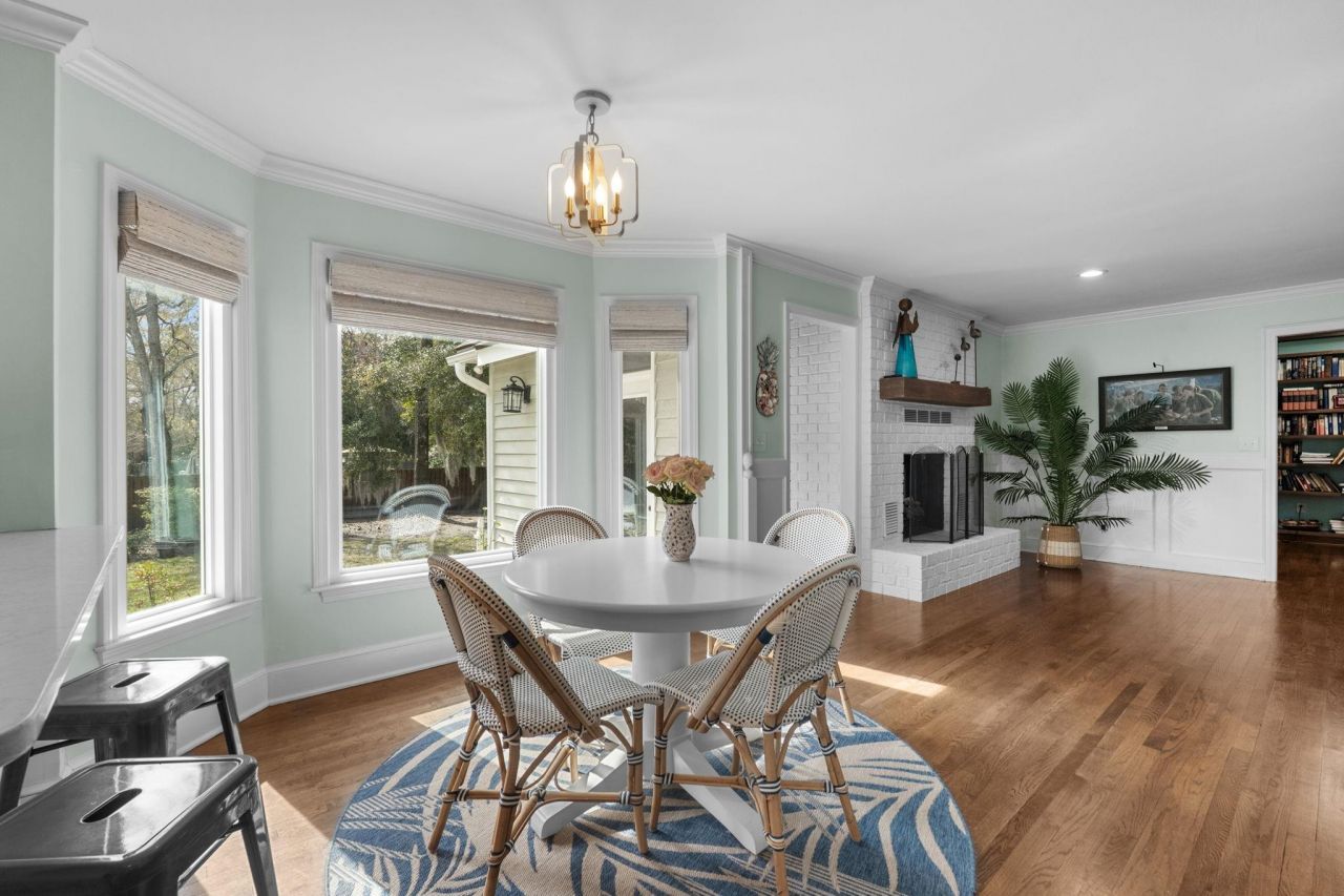 64 Middle Gate Rd. Photo 18