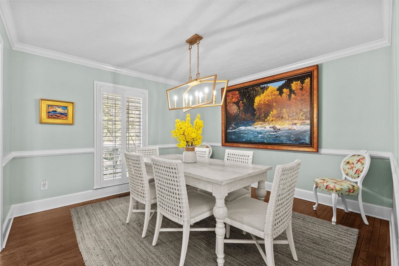 64 Middle Gate Rd. Photo 19