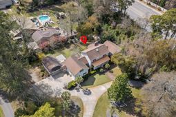 64 Middle Gate Rd. photo 4