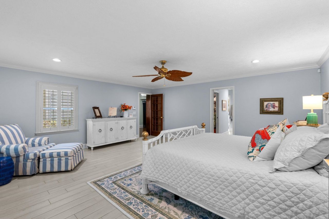 64 Middle Gate Rd. Photo 21