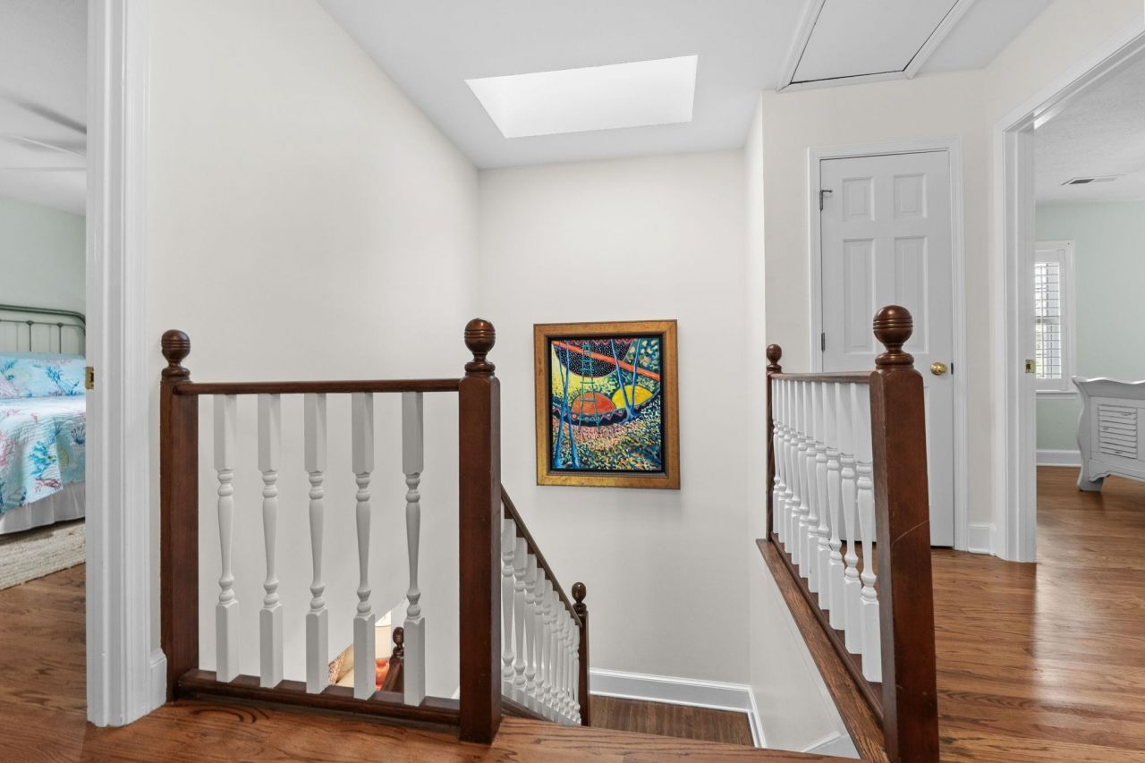 64 Middle Gate Rd. Photo 27