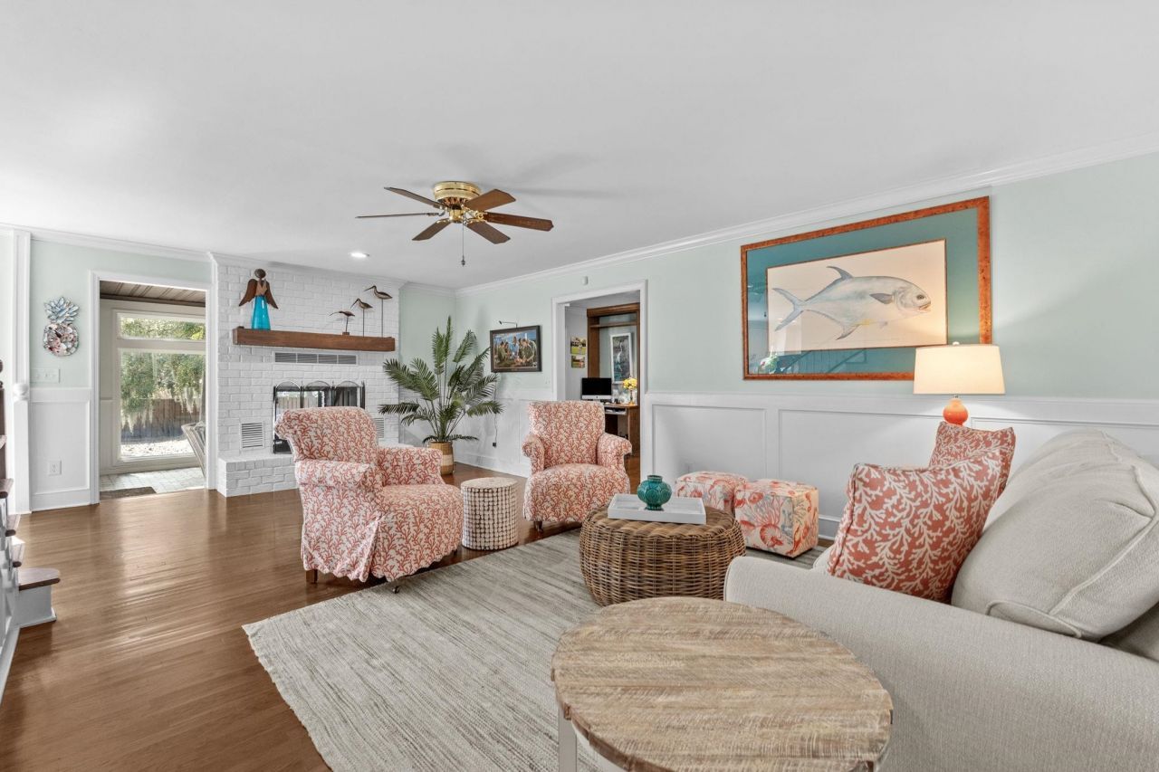 64 Middle Gate Rd. Photo 4