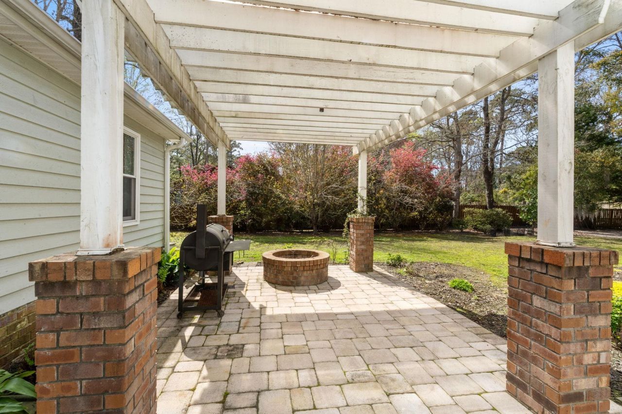 64 Middle Gate Rd. Photo 46