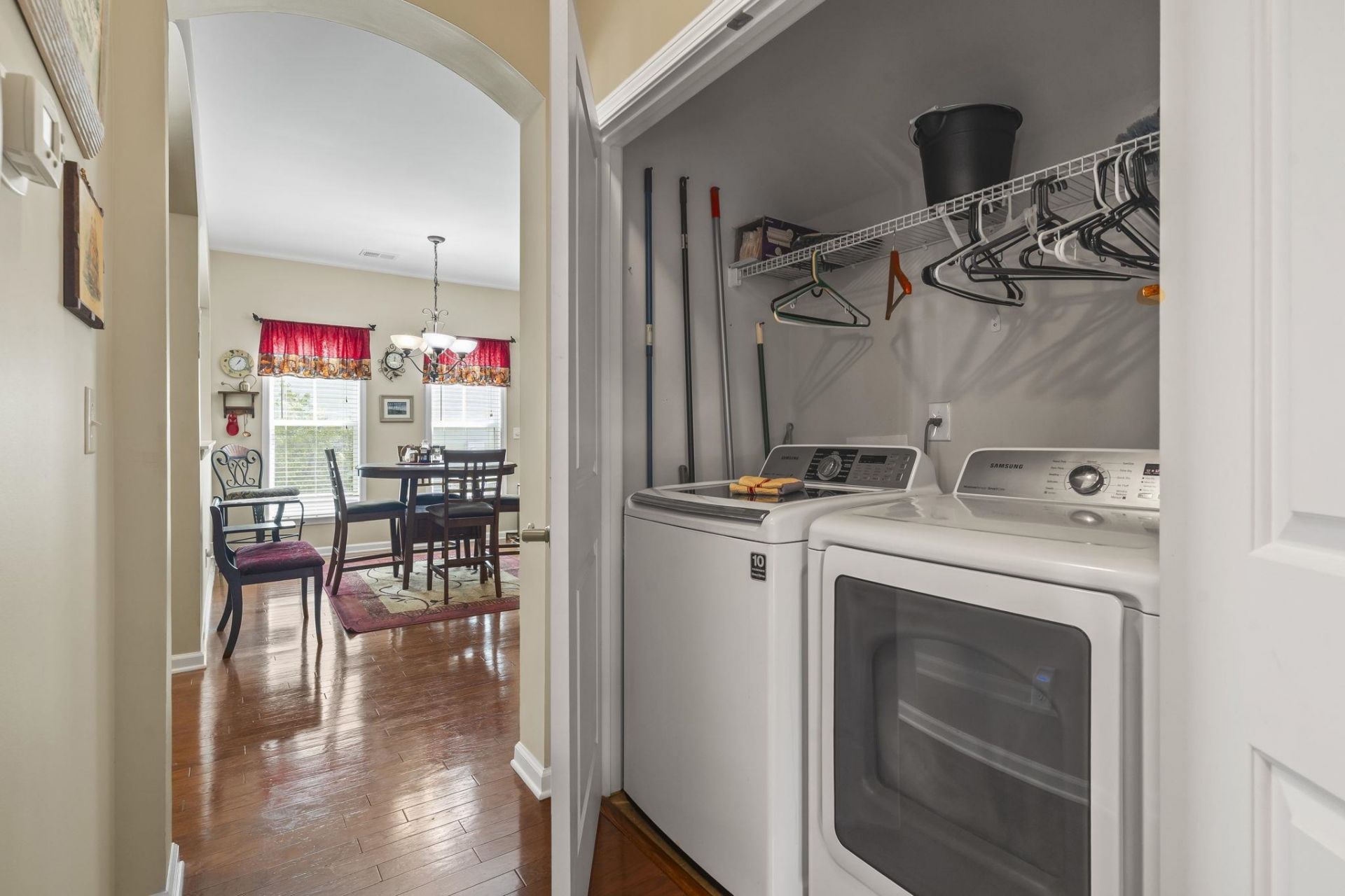 208 Simplicity Dr. Photo 15