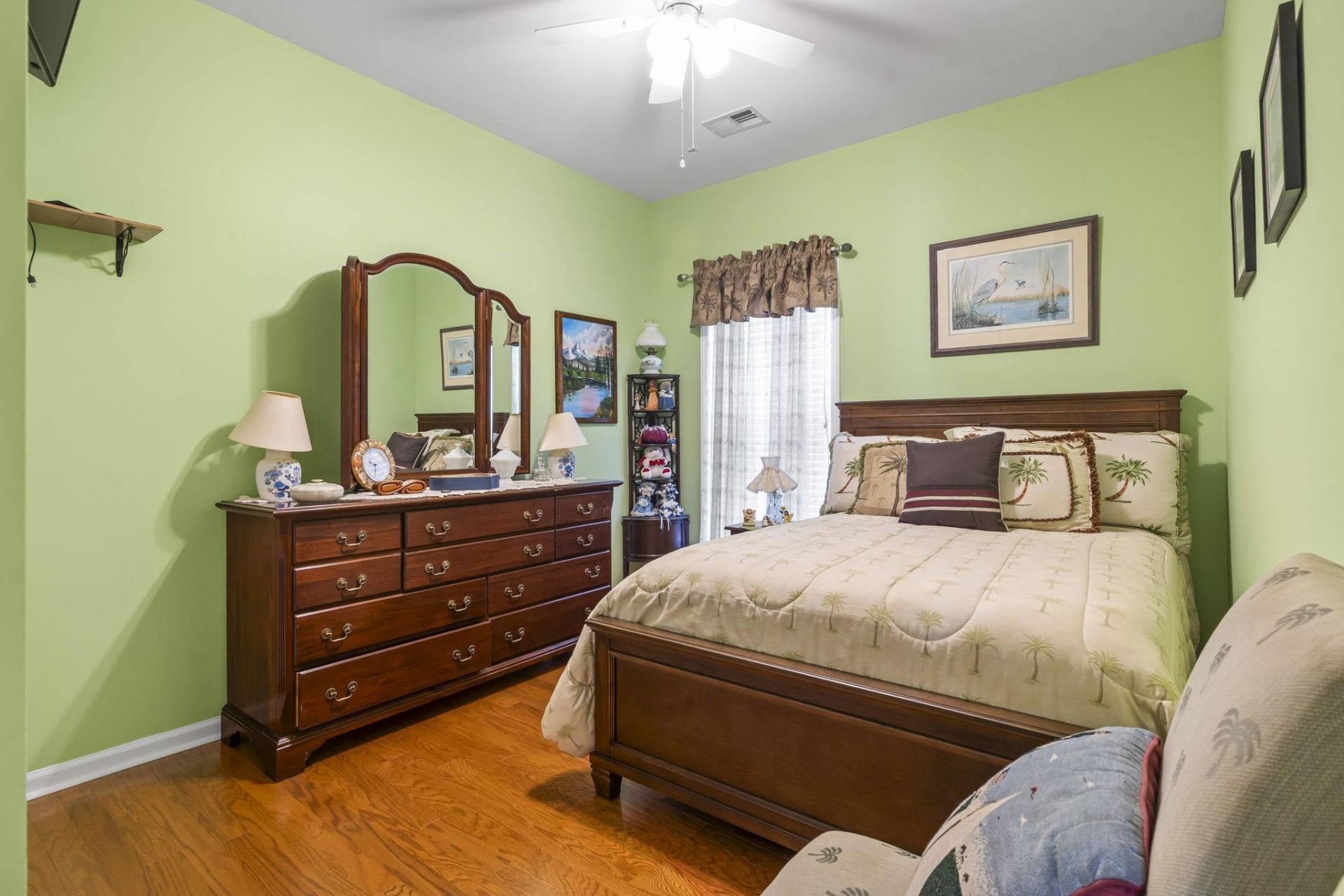 208 Simplicity Dr. Photo 23