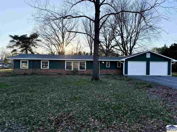 7435 S Ellenwood Street, Terre Haute, IN 47802