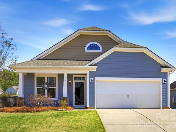 3157 Delaware Drive, Denver, NC 28037