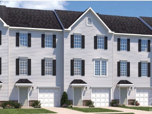 2509 Barnwood Way, Charlotte, NC 28216