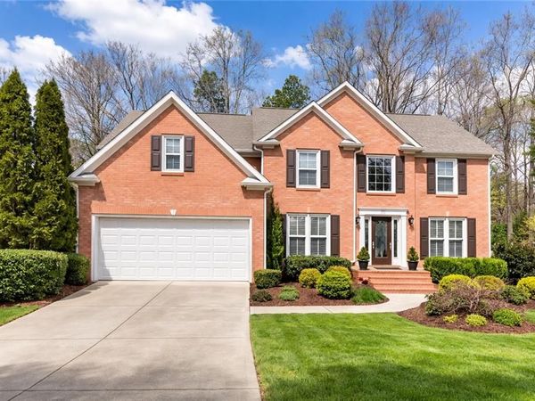 375 White Rose Trace, Alpharetta, GA 30005