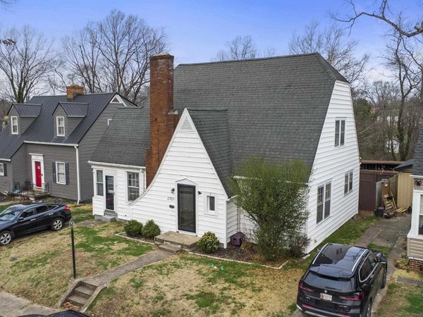 2701 Iroquois Avenue , Ashland, KY 41102