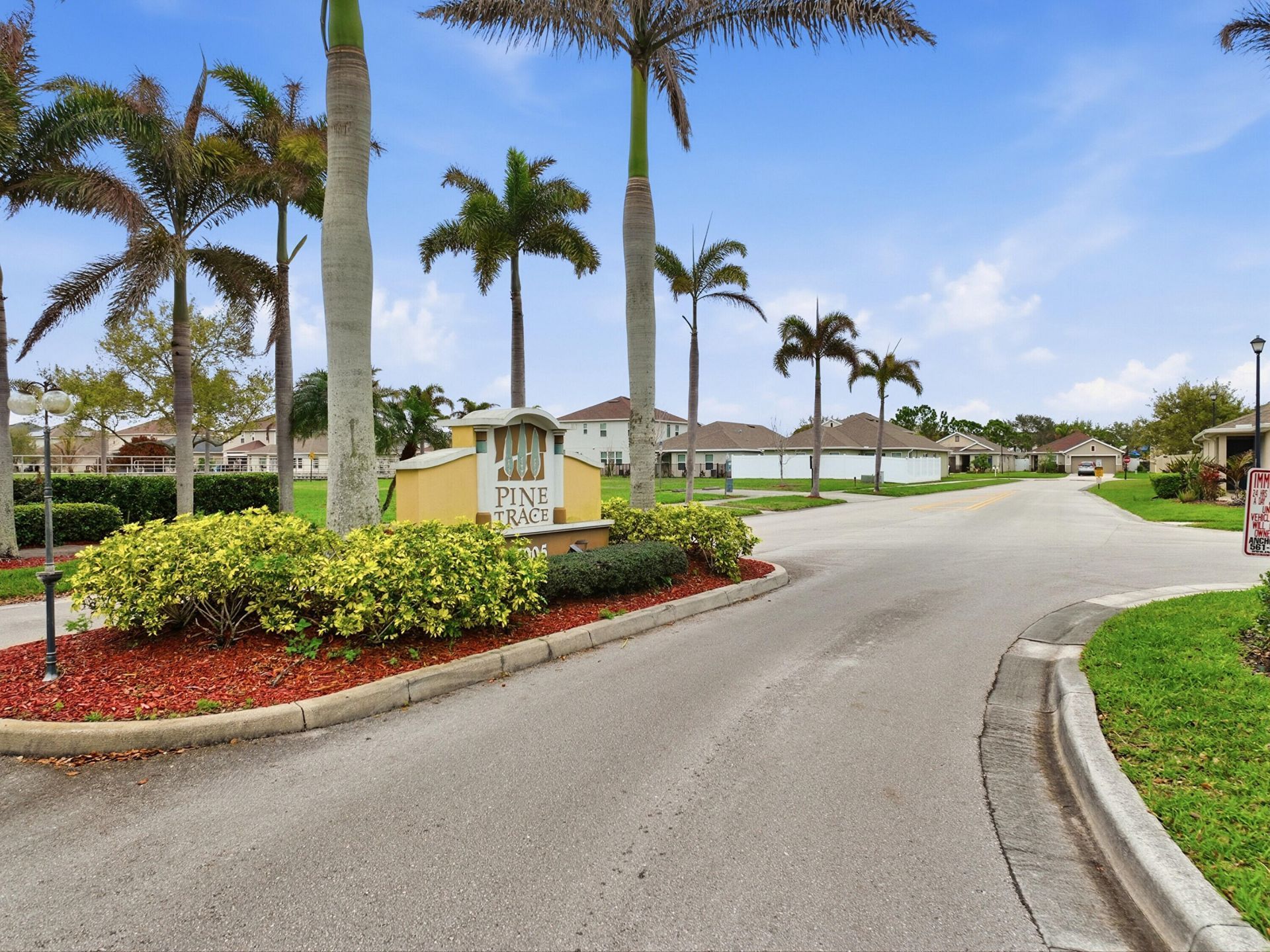 5150 NW Pine Trail Circle, Port Saint Lucie, FL 34983 Photo