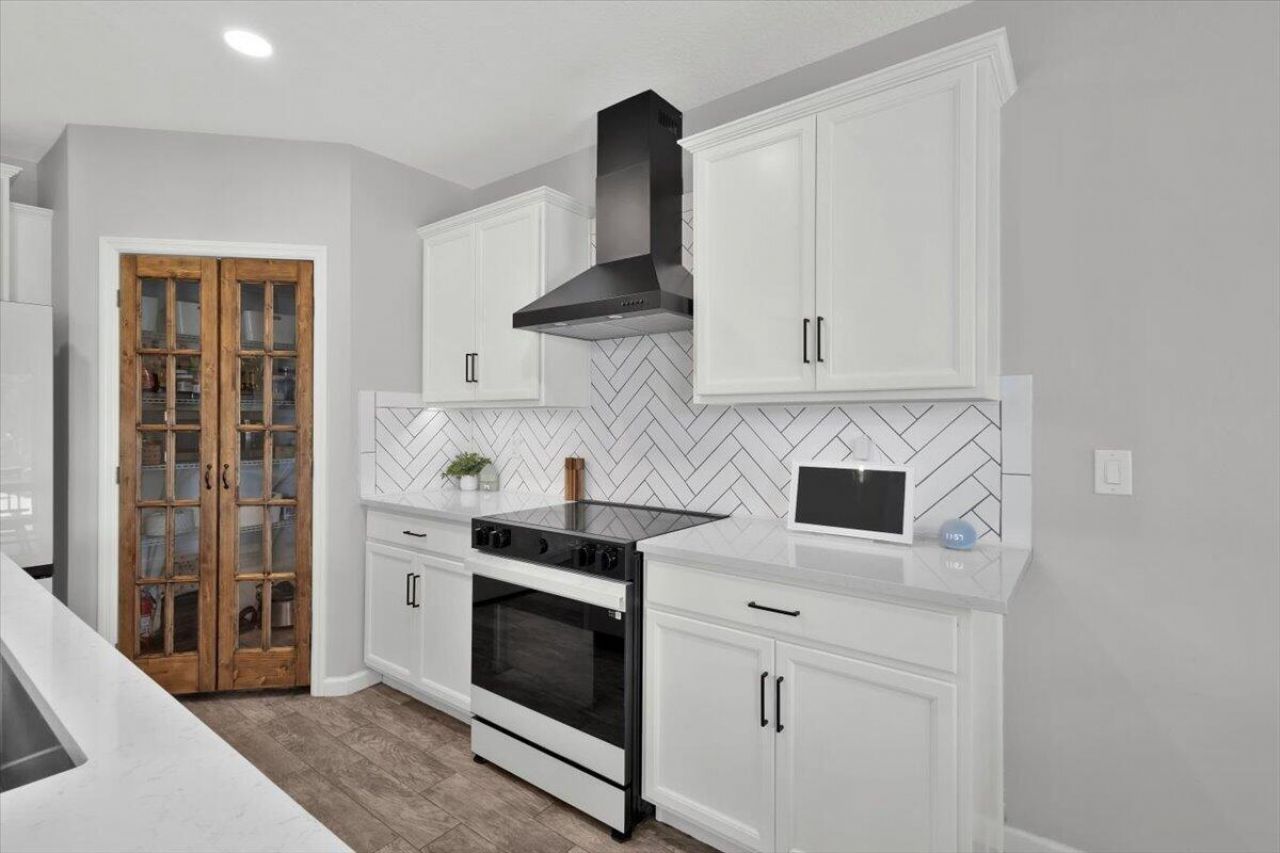 3117 Yellowstone Circle, Fort Pierce, FL 34945 Photo