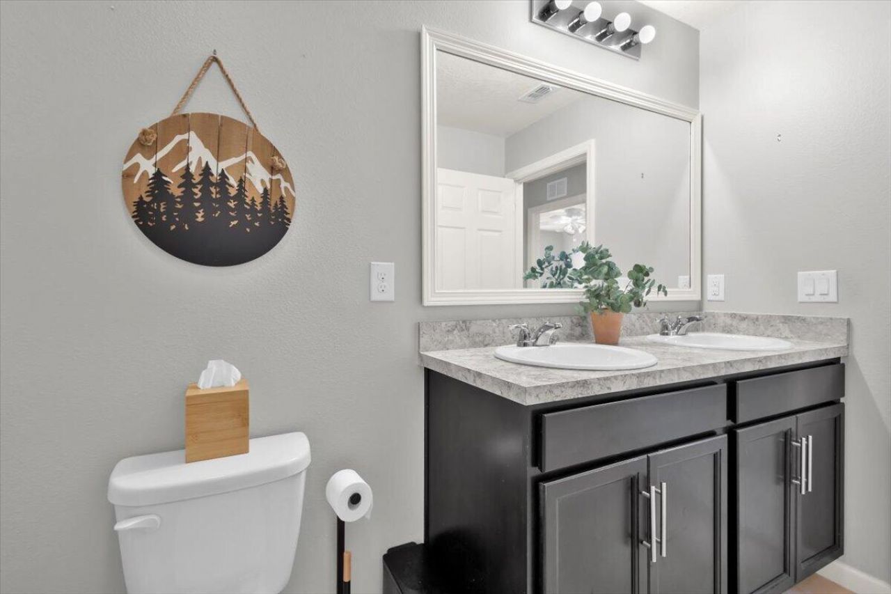 3117 Yellowstone Circle, Fort Pierce, FL 34945 Photo