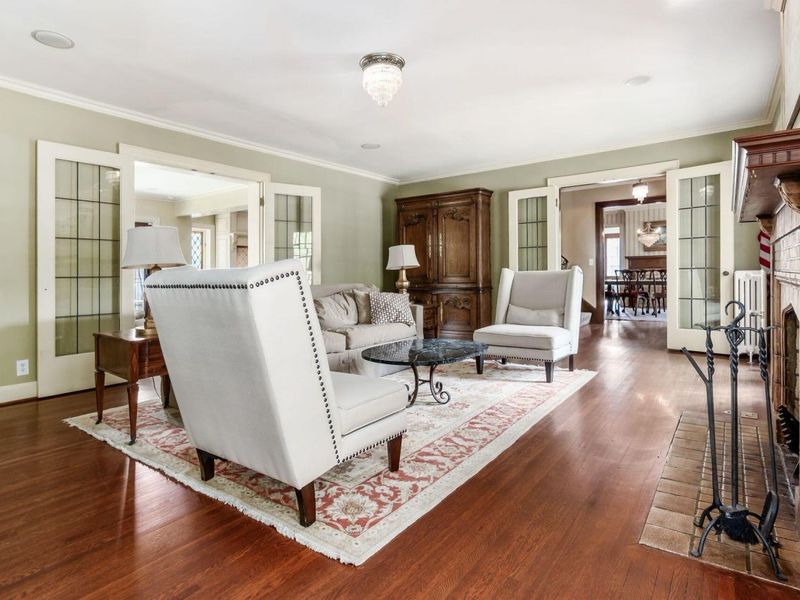 2165 S Parkway Drive , Columbus, OH 43221 Photo 15