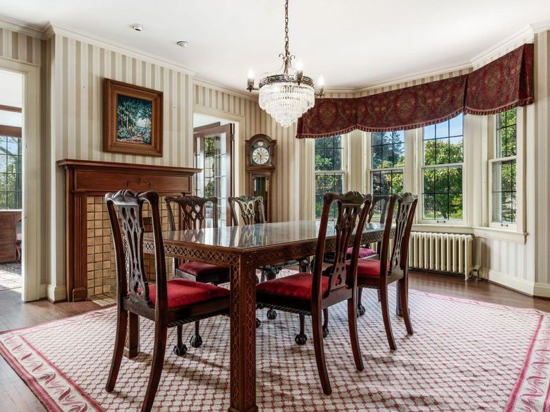 2165 S Parkway Drive , Columbus, OH 43221 Photo 24