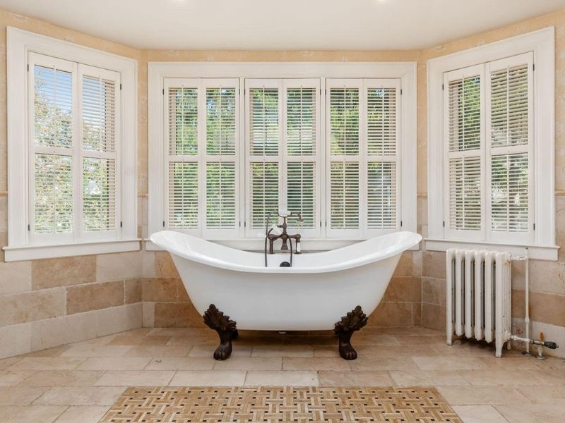 2165 S Parkway Drive , Columbus, OH 43221 Photo 78