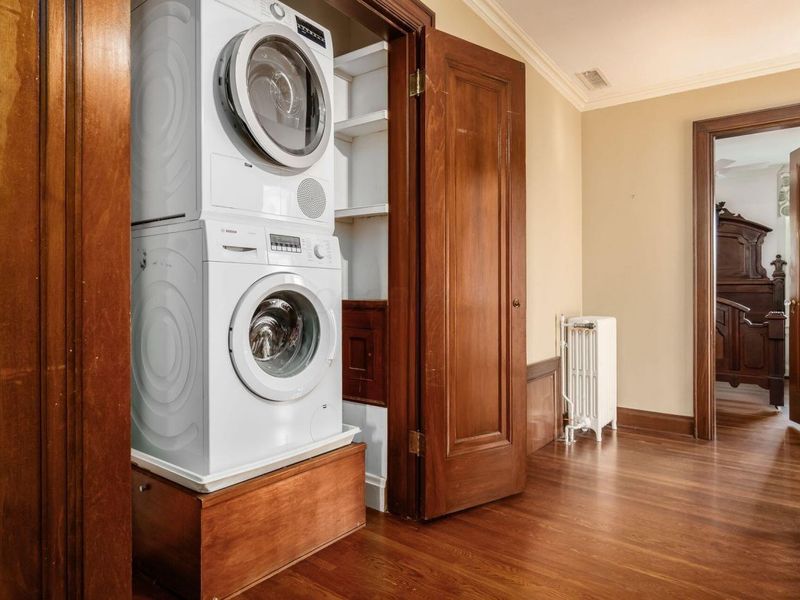 2165 S Parkway Drive , Columbus, OH 43221 Photo 82